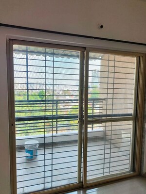 Room in 3 BHK Apartment at Mirchandani Bellagio, Undri – for Rent
