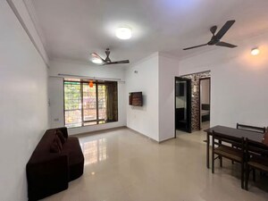 1 BHK Apartment For Rent in Bhoomi Park, Malad West