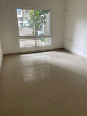 Room in 3 BHK Apartment at Purva Highland, Kanakapura Road – for Sale