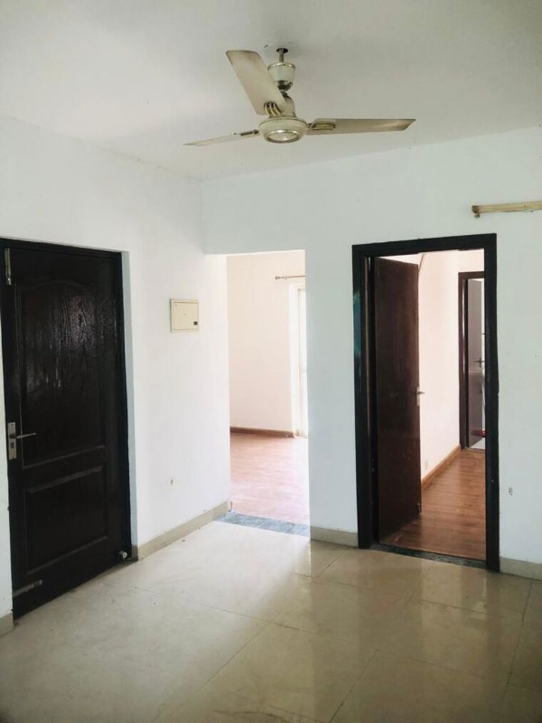 Room, bptp-park-elite-floors-sector-88 3 Bedroom 250 Sq.Ft. Builder Floor In Sector 88 Faridabad 10671233