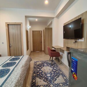 Bedroom in 1 RK Builder Floor at Sector 51 – for Rent