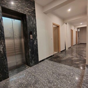 Room in 1 RK Builder Floor at Sector 51 – for Rent