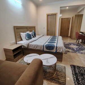1 RK Builder Floor For Rent in Sector 51