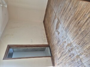 Furnished Amenities in 3 BHK Builder Floor at BPTP District, Sector 81 – for Rent