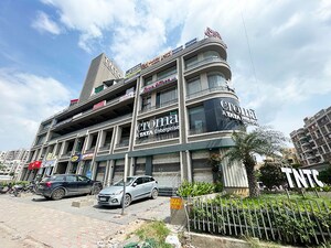  Office Space – Exterior View View at Nikol - for Sale