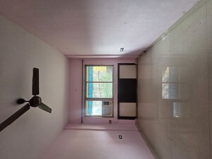 Room in 1 BHK Apartment at Nav Jyotirling CHS, Malad East – for Rent