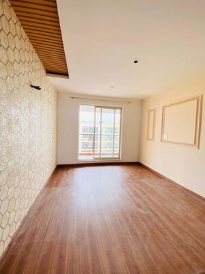 Room in 3 BHK Apartment at Sector 126 – for Sale
