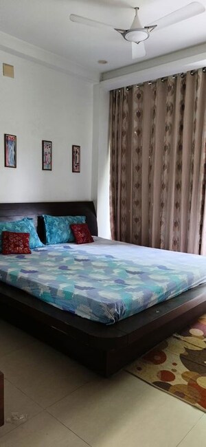 3 BHK Apartment For Rent in Thaltej