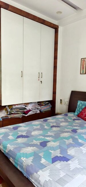 Bedroom in 3 BHK Apartment at Thaltej – for Rent