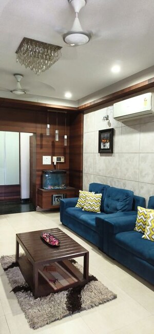 Living Room in 3 BHK Apartment at Thaltej – for Rent