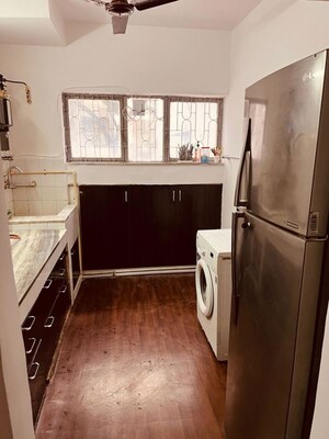  3 BHK Apartment at Santacruz West – for Rent