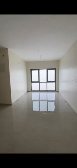 2 BHK Apartment For Rent in Sheth Auris Serenity Tower 3, Malad West
