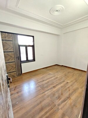 Room in 2 BHK Apartment at SLF Anushree, Sector 75 – for Rent