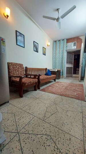 Living Room in 1 RK Builder Floor at East Of Kailash – for Rent