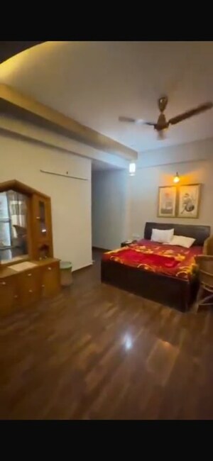Bedroom in 6 BHK Villa at Sector 55 – for Sale
