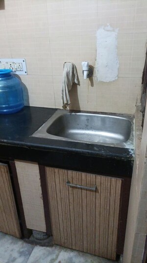 Furnished Amenities in 1 RK Builder Floor at East Of Kailash – for Rent