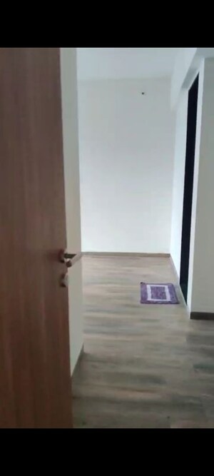 2 BHK Apartment For Rent in Dadar West