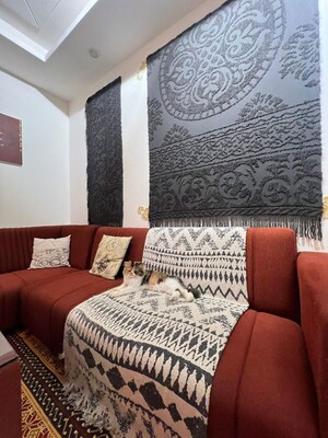 Living Room in 2 BHK Builder Floor at Saket – for Rent