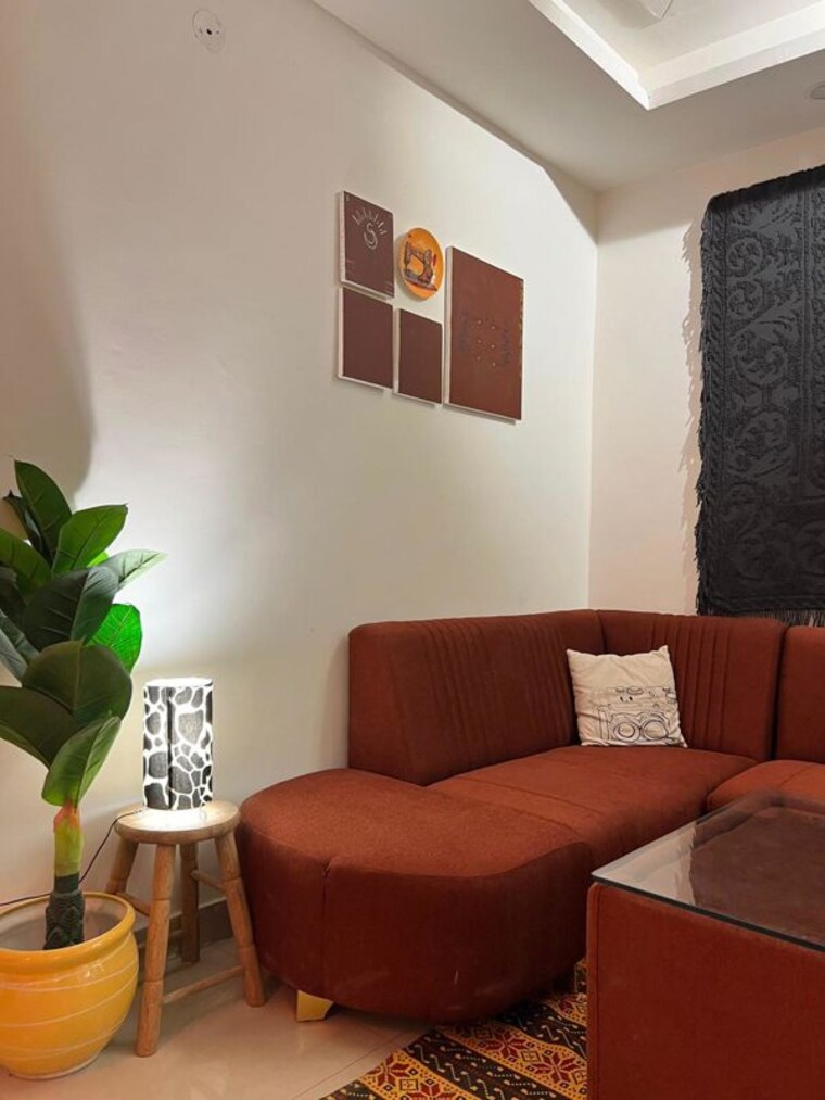 Living Room, saket 2 Bedroom 1000 Sq.Ft. Builder Floor In Saket Delhi 10671392