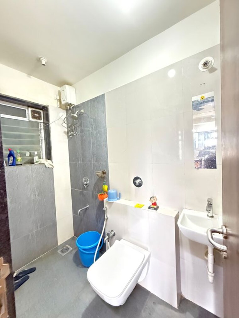 Bathroom, sethia-imperial-avenue 2 Bedroom 568 Sq.Ft. Apartment In Malad East Mumbai 10671465