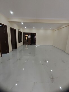 3 BHK +Builder Floor For Rent in Sector 23