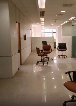  Office Space For Sale in Bandra Kurla Complex