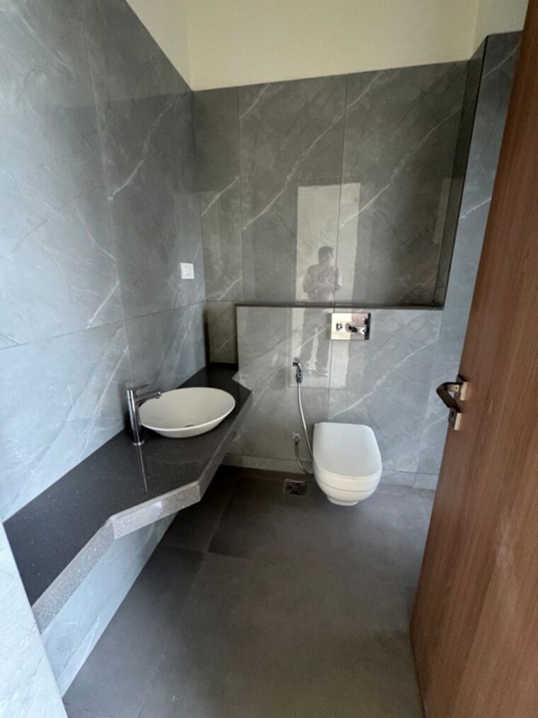 Bathroom, jvm-tiara 2 Bedroom 920 Sq.Ft. Apartment In Thane West Thane 10671509