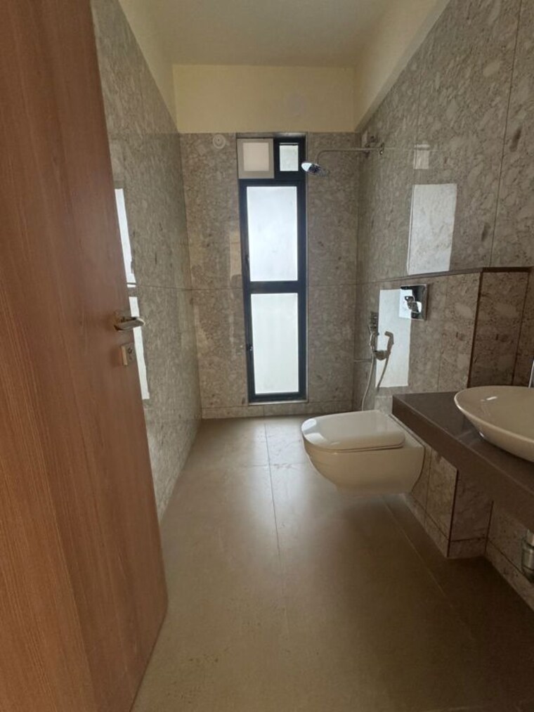 Bathroom, jvm-tiara 2 Bedroom 920 Sq.Ft. Apartment In Thane West Thane 10671509