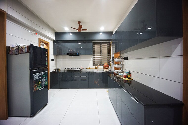 Kitchen, nikol 3 Bedroom 225 Sq.Yd. Apartment In Nikol Ahmedabad 10671521