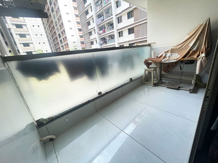 Kitchen, nikol 3 Bedroom 225 Sq.Yd. Apartment In Nikol Ahmedabad 10671521