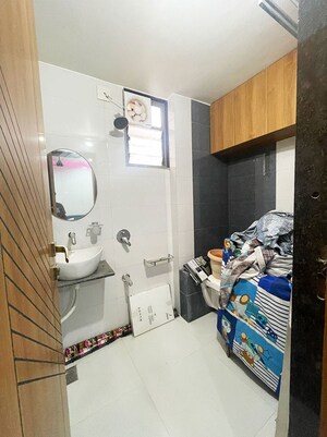 Team Area in 3 BHK Apartment at Nikol – for Sale