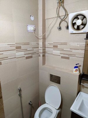 Bathroom in 3 BHK Builder Floor at Sector 21 – for Rent