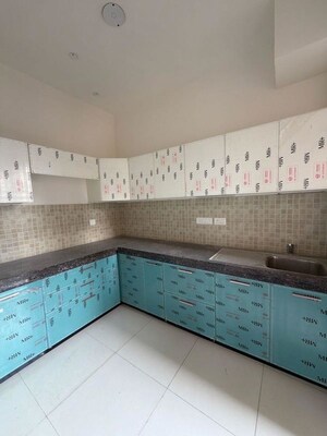 3 BHK Builder Floor For Rent in Sector 21