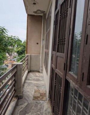 Balcony in 1 BHK Independent House at Sector 36 Greater Noida – for Rent