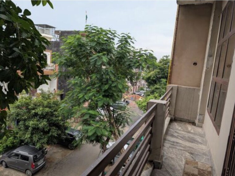 Balcony, sector 36 greater noida 1 Bedroom 970 Sq.Ft. Independent House In Sector 36 Greater Noida Greater Noida 10671546