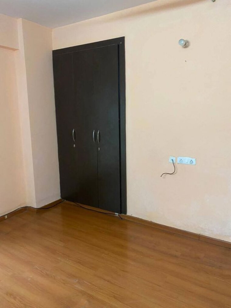 Room, amrapali-verona-heights 2 Bedroom 975 Sq.Ft. Apartment In Tech Zone 4 Greater Noida Greater Noida 10671575