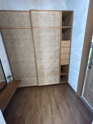Room in 3 BHK Builder Floor at Sector 23 – for Rent