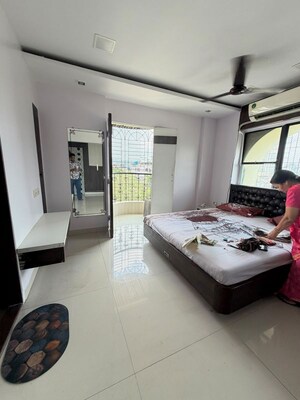 Bedroom in 5 BHK Apartment at Flower Valley Complex, Khopat – for Rent