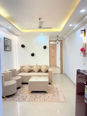 Living Room in 1 BHK Apartment at Sainik Farm – for Rent