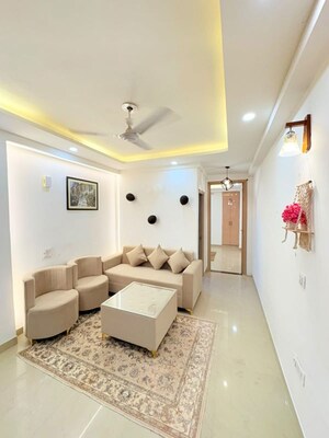Living Room in 1 BHK Apartment at Sainik Farm – for Rent