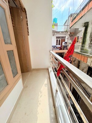 Balcony in 1 BHK Apartment at Sainik Farm – for Rent