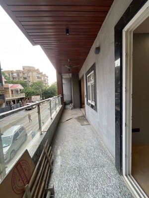 Balcony in 3 BHK Builder Floor at Sector 21 – for Rent