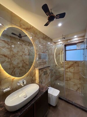 Team Area in 3 BHK Builder Floor at Sector 21 – for Rent