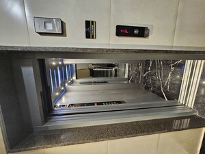 Lift in 2 BHK Builder Floor at Asha Park – for Sale
