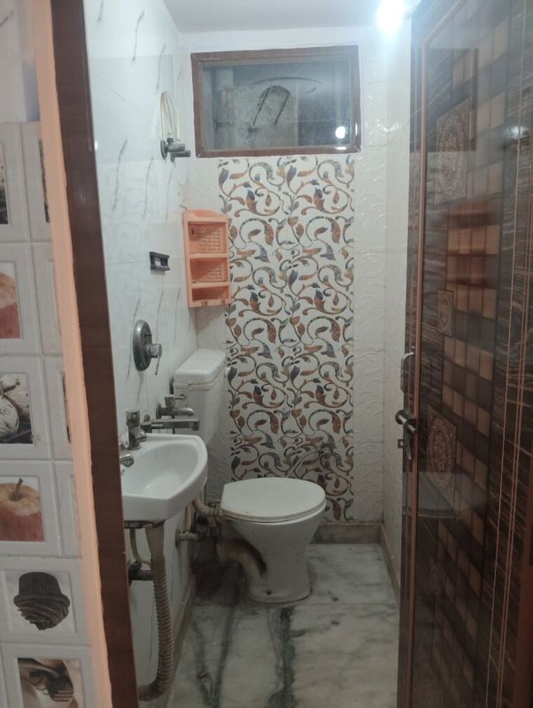 Bathroom, asha park Pg For Boys & Girls In Asha Park 10609181
