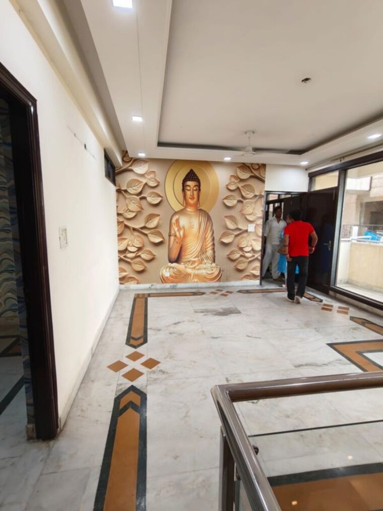 Room, sector 6 dwarka 4 Bedroom 2200 Sq.Ft. Apartment In Sector 6 Dwarka Delhi 10671623
