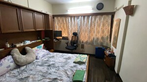 Bedroom in 2 BHK Apartment at Union Park, Chembur – for Rent