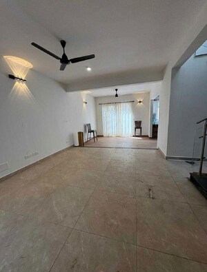 Room in 3 BHK Villa at Assetz Soul And Soil, Chikkagubbi Village – for Rent