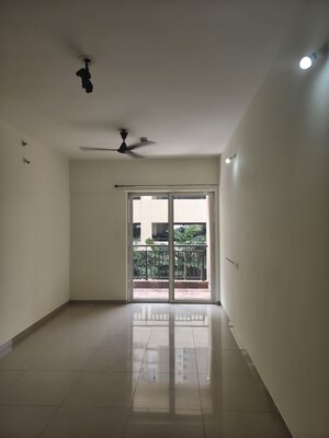 Room in 1 BHK Apartment at Kolte Patil Life Republic, Hinjewadi – for Rent