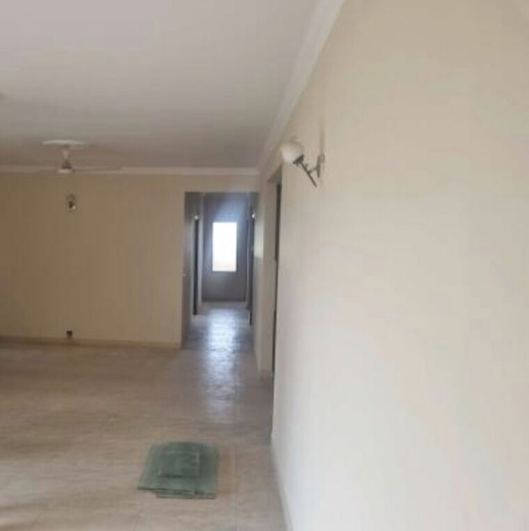 Room, stellar-icon 4 Bedroom 3090 Sq.Ft. Apartment In Chi Iii Greater Noida Greater Noida 10671644